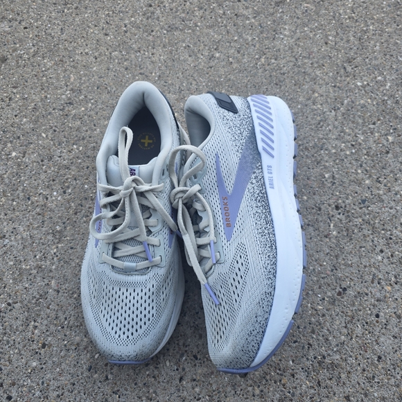 Brooks Ariel 24 Sneaker Women Size 8B - Picture 4 of 14